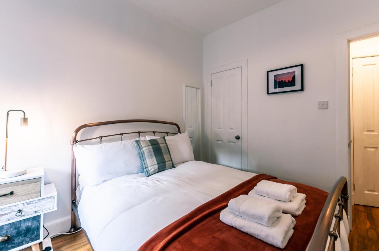 Writer'S Apartment เอดินบะระ ภายนอก รูปภาพ